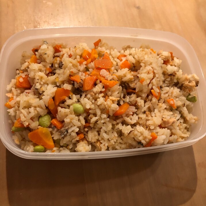 炊飯器に入れてセットするだけ 簡単炊き込みご飯 レシピ 作り方 By くま0927 楽天レシピ